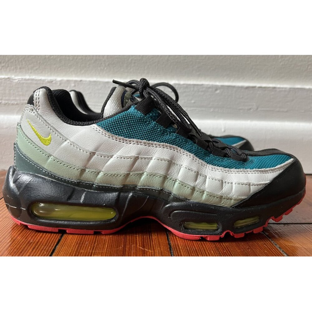Custom Nike Air Max 95 | Size 8 | Gently Used | MSRP: $195.00